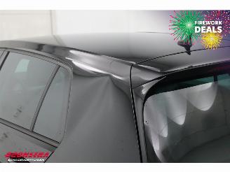 Volkswagen Golf 1.0 TSI Comfortline Navi Clima Cruise Camera PDC AHK 74.205 km! picture 8