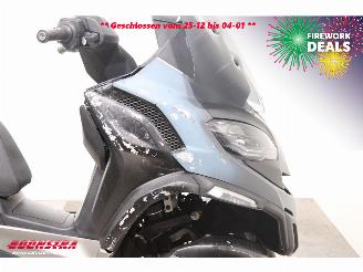 Piaggio  MP3 530 HPE Exclusive ABS Camera 4.804 km! picture 15