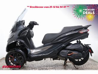 Piaggio  MP3 530 HPE Exclusive ABS Camera 4.804 km! picture 5