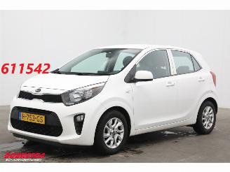 Damaged car Kia Picanto 1.0 MPi DynamicPlusLine Navi Airco Cruise 2020/1