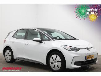 Volkswagen ID.3 Pure Oranje Edition 52 kWh LED ACC Apple/Android LRHZ SHZ picture 2
