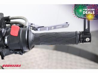 Suzuki  GSR 750 ABS picture 20