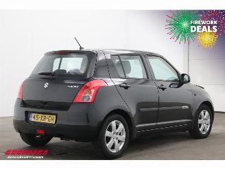 Suzuki Swift 1.3 Shogun 5-DRS Airco Bluetooth 109.026 km! picture 3