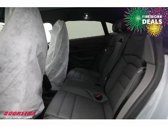 Porsche Taycan 4 93 kWh Pano Bose Sport Chrono ACC Memory 360° 15 km!! picture 9