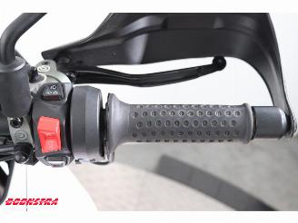 Moto Guzzi  V100 Mandello LED Cruise BY 2023 picture 21