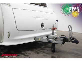 Kabe  Ametist 560 GLE Solar Mover Single Beds picture 28