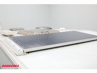 Kabe  Ametist 560 GLE Solar Mover Single Beds picture 25