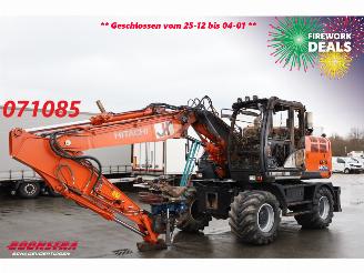Vaurioauto  machines Hitachi  ZX140W-6 BY 2021 8.200 Uur 2021/5