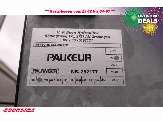 GINAF  4241 S 8X4 Kipper HMF 1643 Z2 Kran Euro 5 picture 7