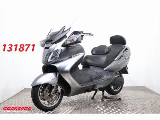 damaged motor cycles Suzuki  AN 650 Burgman Executive Heizgriffe SHZ 30.652 km! 2010/2