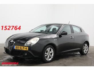 occasione autovettura Alfa Romeo Giulietta 1.4 T Distinctive 170 PK Bluetooth Clima Cruise PDC 2012/6