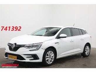 Avarii autoturisme Renault Mégane Estate 1.0 TCe Zen LED Navi Clima Cruise PDC 2021/10