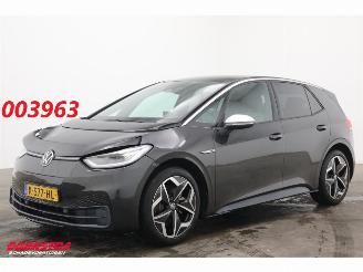 Vaurioauto  passenger cars Volkswagen ID.3 First Plus 58 kWh LED Apple/Android Navi Cruise Camera SHZ 62.878 km! 2020/12