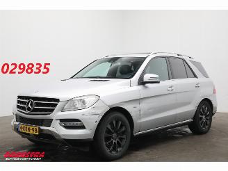 Damaged car Mercedes M-klasse 350 4Matic Schuifdak Memory BiXenon Camera SHZ AHK 2012/2