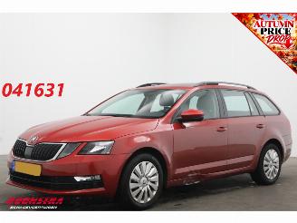 krockskadad bil auto Skoda Octavia 1.6 TDI Greentech Ambition Pano PDC Cruise Airco 2017/4