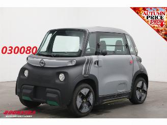 krockskadad bil brommobiel Opel  Rocks-E Tekno Pano Leder Virtual 2024/2