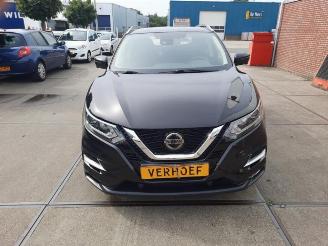 Salvage car Nissan Qashqai Qashqai (J11), SUV, 2013 1.2 DIG-T 16V 2018/8