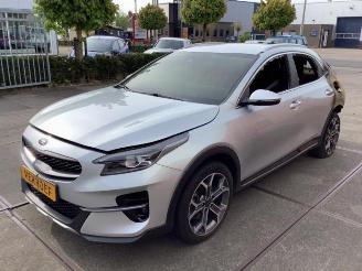 Salvage car Kia Xceed Xceed, SUV, 2019 1.0 T-GDi MHEV 12V 2021/10