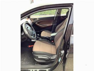 Hyundai I-20 i20 (GBB), Hatchback, 2014 / 2020 1.0 T-GDI 100 12V picture 10