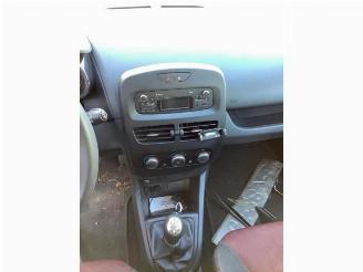 Renault Clio Clio IV (5R), Hatchback 5-drs, 2012 / 2021 1.5 Energy dCi 90 FAP picture 8