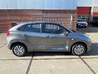 Suzuki Baleno  picture 3