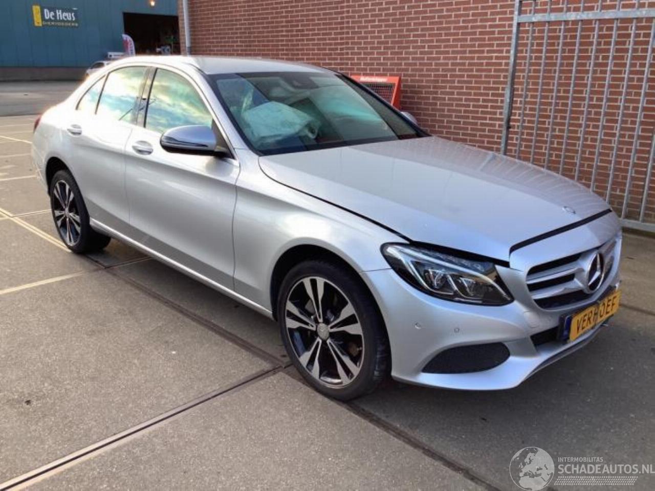 Mercedes C-klasse C (W205), Sedan, 2013 C-250 2.0 CGI 16V
