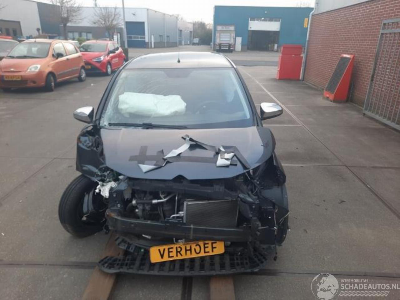 Citroën C1 C1, Hatchback, 2014 / 2021 1.0 Vti 68 12V