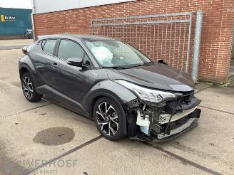Dezmembrări autoturisme Toyota C-HR C-HR (X1,X5), SUV, 2016 1.8 16V Hybrid 2022/4