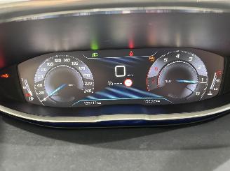 Peugeot 5008 1.2 PureTech 130 Executive 7-Pers. picture 17