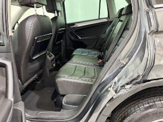 Volkswagen Tiguan 1.4 TSI Comf.Business Pano picture 27