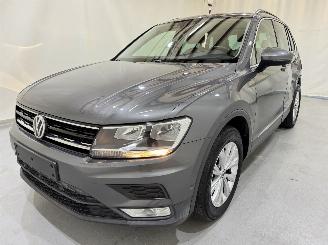 Volkswagen Tiguan 1.4 TSI Comf.Business Pano picture 3