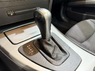BMW 3-serie Touring 320i Executive Aut picture 12