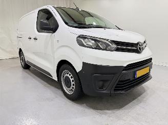 krockskadad bil bedrijf Toyota Proace Compact 1.5 D-4D Cool Comfort 2021/9