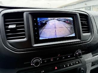 Toyota Proace Compact 1.5 D-4D Cool Comfort picture 22