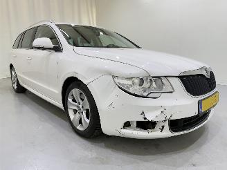 Auto incidentate Skoda Superb Combi 1.8 TSI Comf. Bus. Aut 2011/7