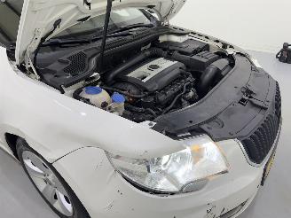 Skoda Superb Combi 1.8 TSI Comf. Bus. Aut picture 21