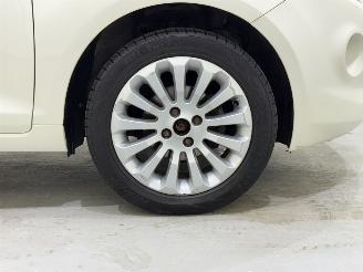 Ford Ka 1.2 Titanium X Clima/Pano picture 18