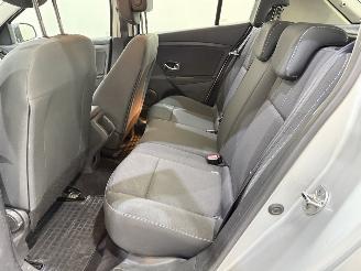 Renault Mégane HB 1.5 dCi FAP Dynamique picture 31