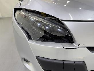 Renault Mégane HB 1.5 dCi FAP Dynamique picture 14