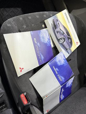 Mitsubishi Grandis 2.4-16V Intense 7-pers. picture 22