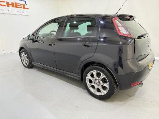 Fiat Punto 0.9 TwinAir Turbo 100 Lounge picture 4