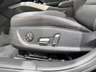 Audi A4 Sedan 1.8 TFSI Pro Line S picture 23