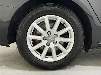 Audi A4 Sedan 1.8 TFSI Pro Line S picture 37