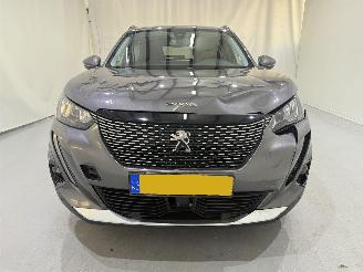 Peugeot 2008 1.2 PureTech Allure Automaat picture 2
