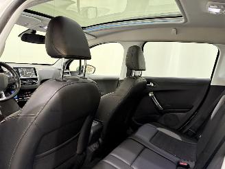 Peugeot 2008 1.2 PureTech 82 Allure Clima picture 22