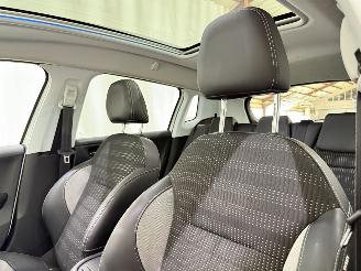 Peugeot 2008 1.2 PureTech 82 Allure Clima picture 33