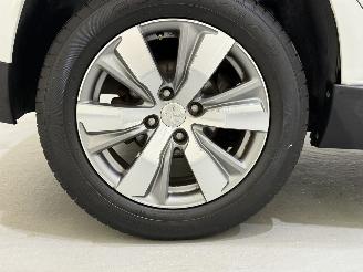 Peugeot 2008 1.2 PureTech 82 Allure Clima picture 25