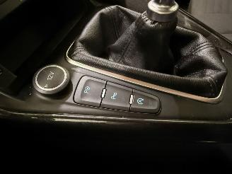 Ford Focus Wagon 1.0 Titanium Edition picture 39