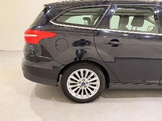 Ford Focus Wagon 1.0 Titanium Edition picture 9