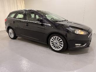 Ford Focus Wagon 1.0 Titanium Edition picture 22